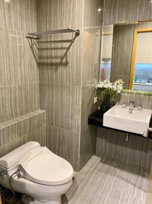 Apartemen Capitol Senen Studio, Pool & Netflix By Damaresa Jakarta